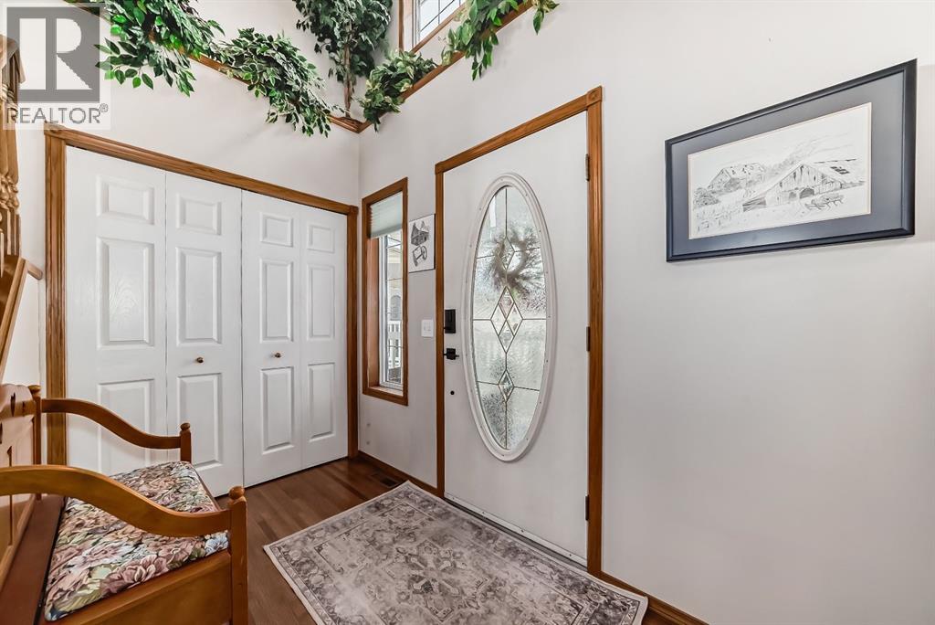 418 Coral Keys Place NE