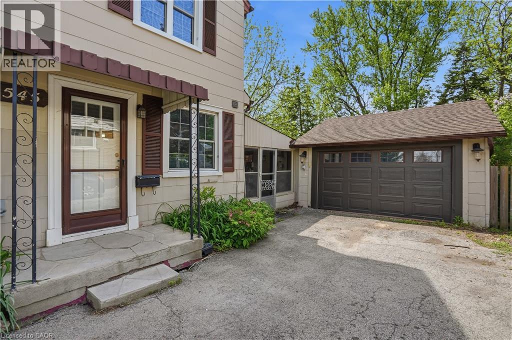 545 MOHAWK Road W