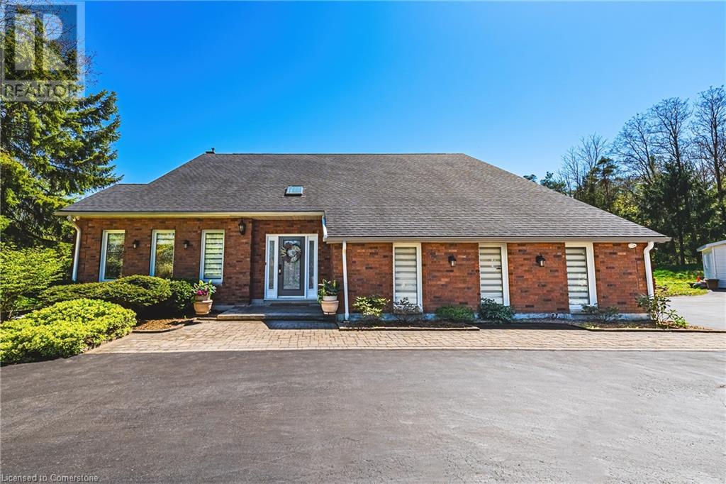 6 IRIS Court