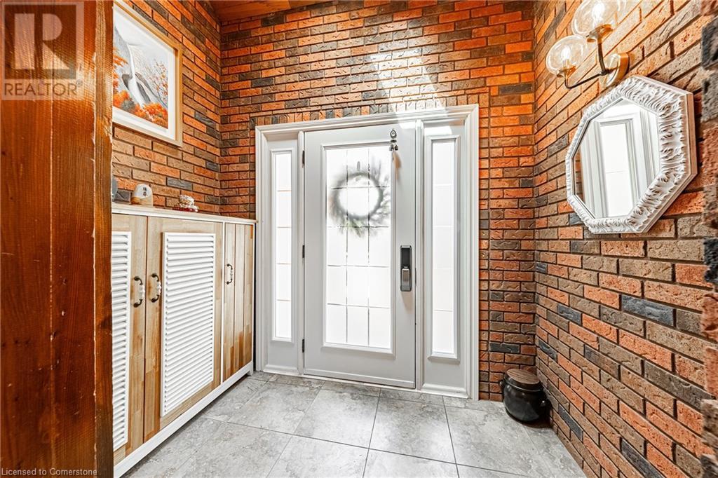 6 IRIS Court