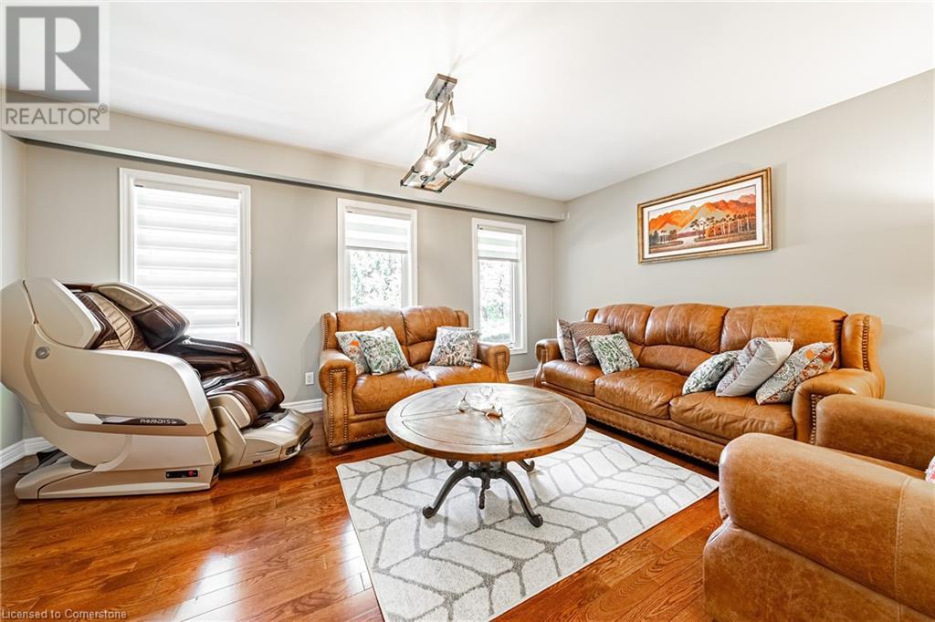 6 IRIS Court