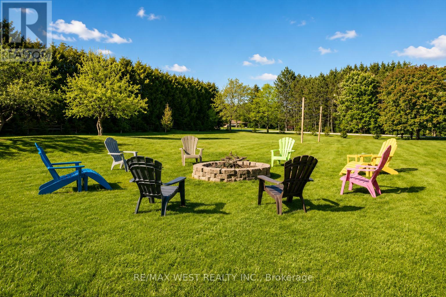 23 MCKIBBON AVENUE
