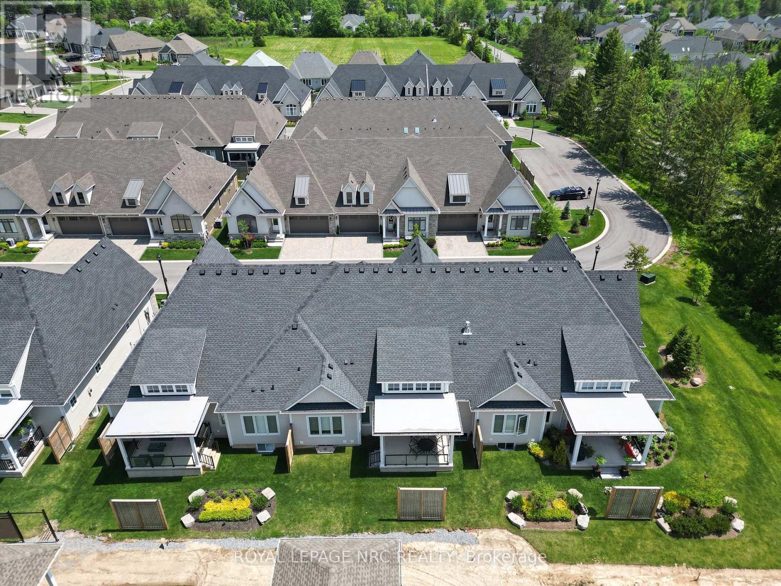 9 SASSAFRAS ROW