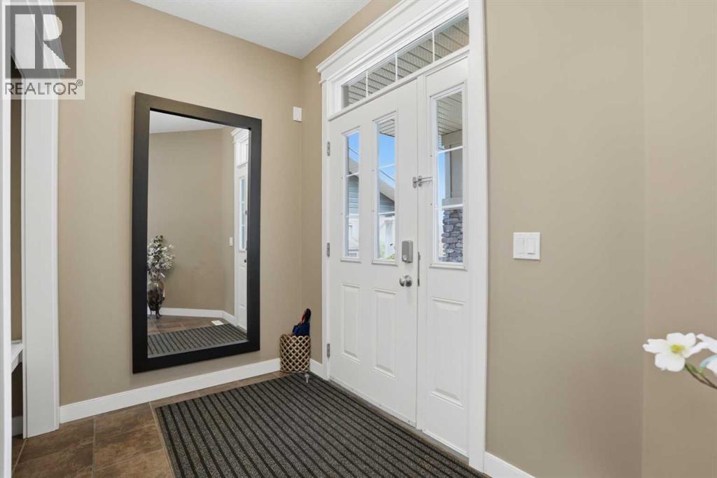44 Westridge Crescent
