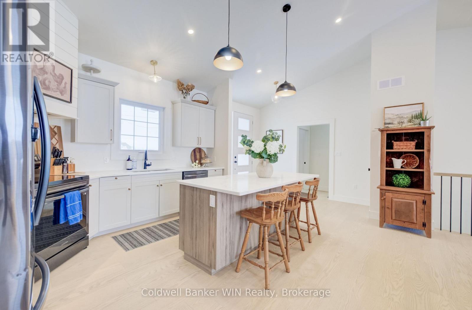 224235 SOUTHGATE ROAD 22