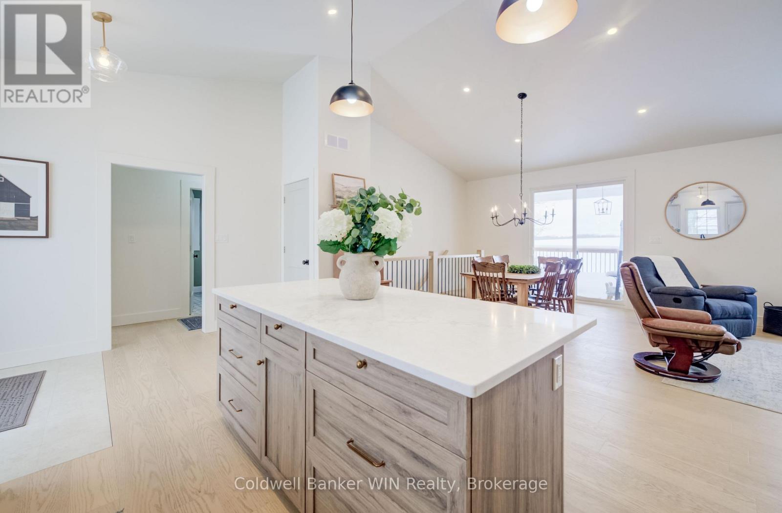 224235 SOUTHGATE ROAD 22