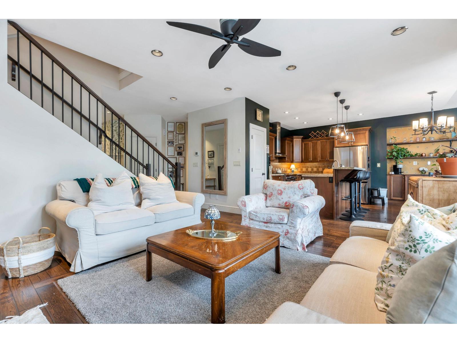 6 45241 NICOMEN CRESCENT|Garrison Crossing