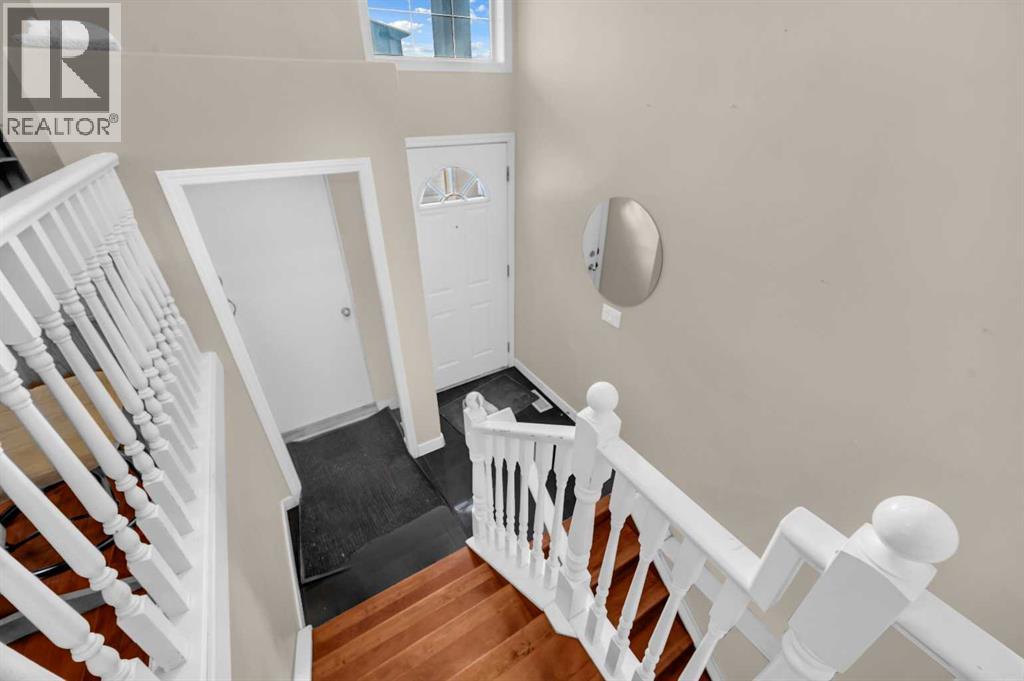 212 Tarawood Place NE