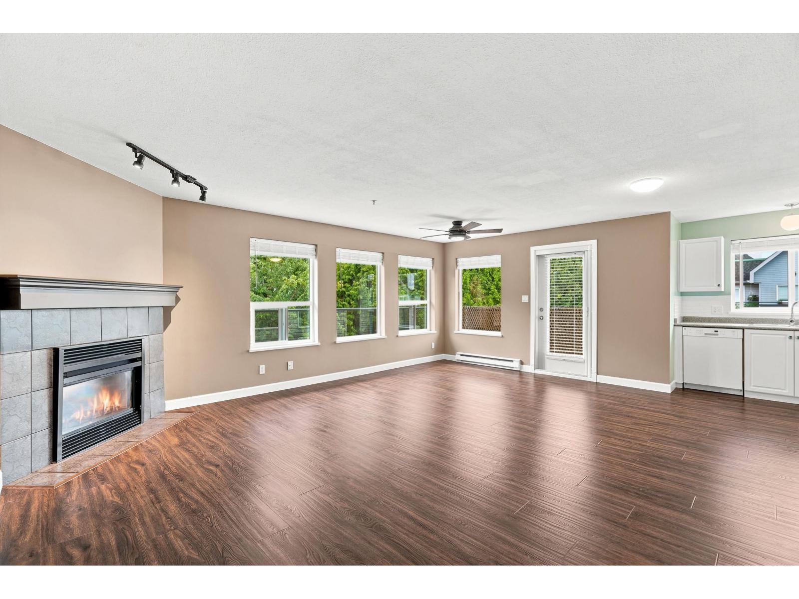 412 33718 KING ROAD