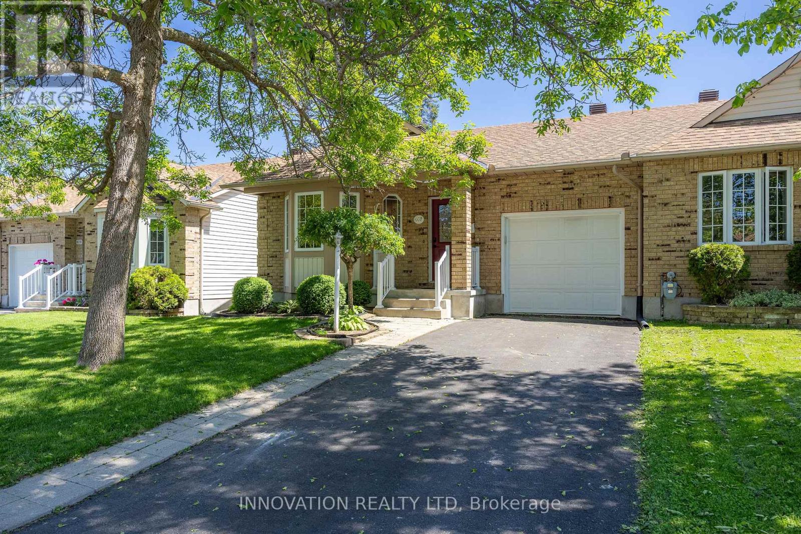 407 FLORA STREET