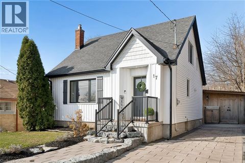 17 BARCLAY Avenue Kitchener ON N2M4B2