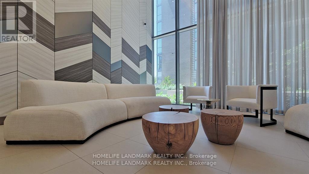 313 - 50 FOREST MANOR ROAD