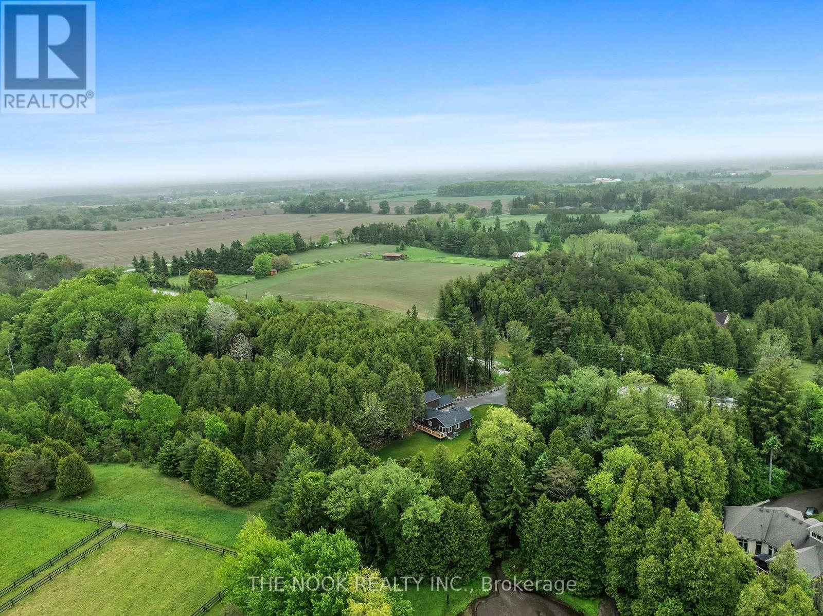 662 RAGLAN ROAD W