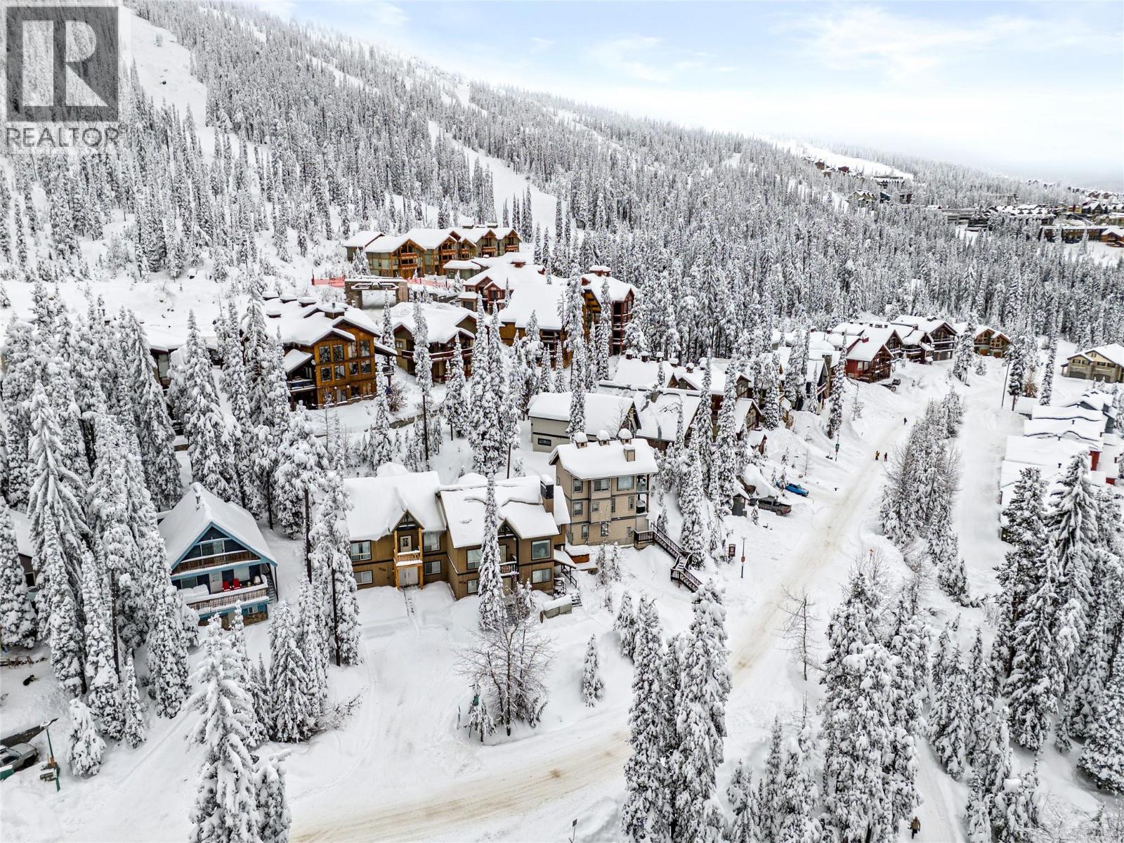 5882 Snow Pines Crescent Unit# A