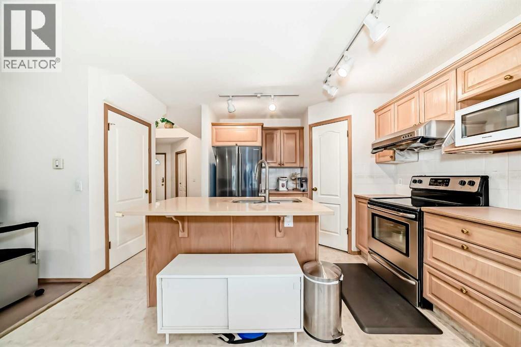 83 Hawkmount Green NW