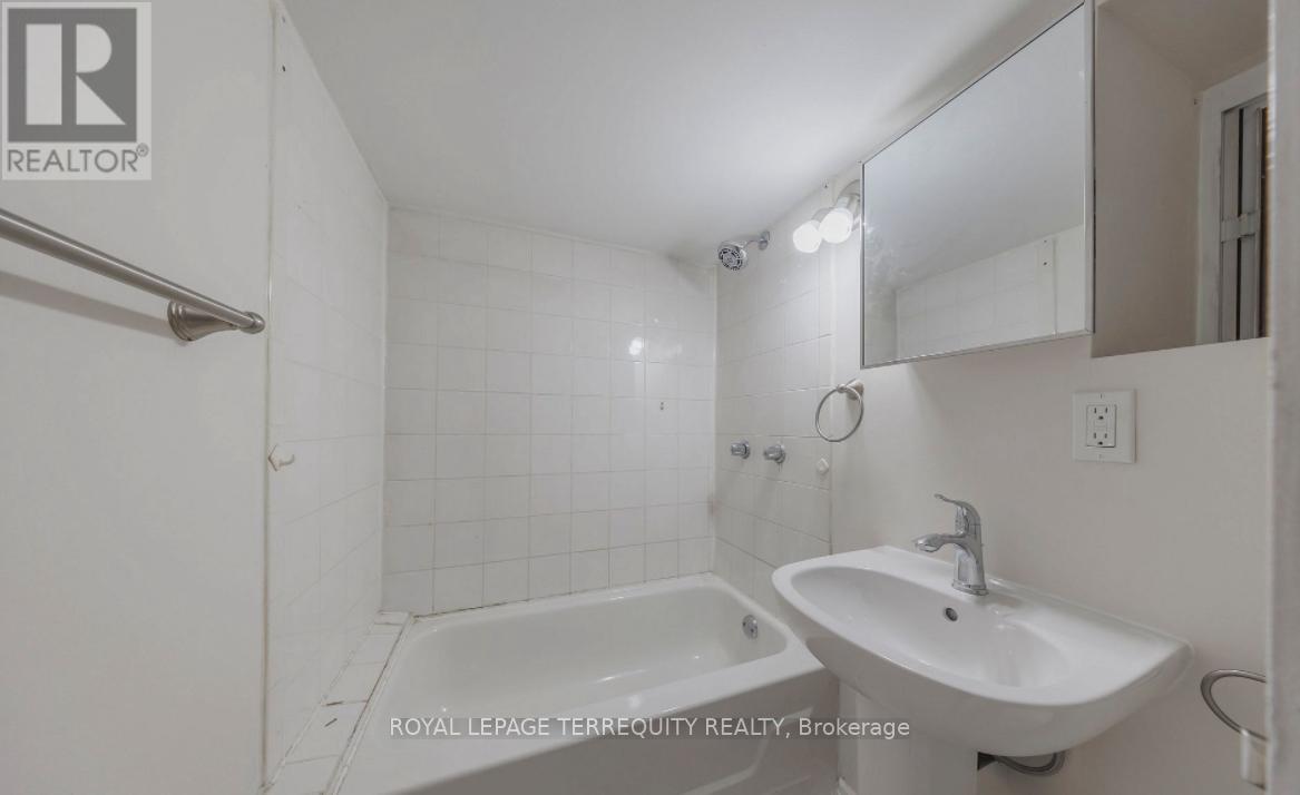 BSMT - 185 LAUGHTON AVENUE