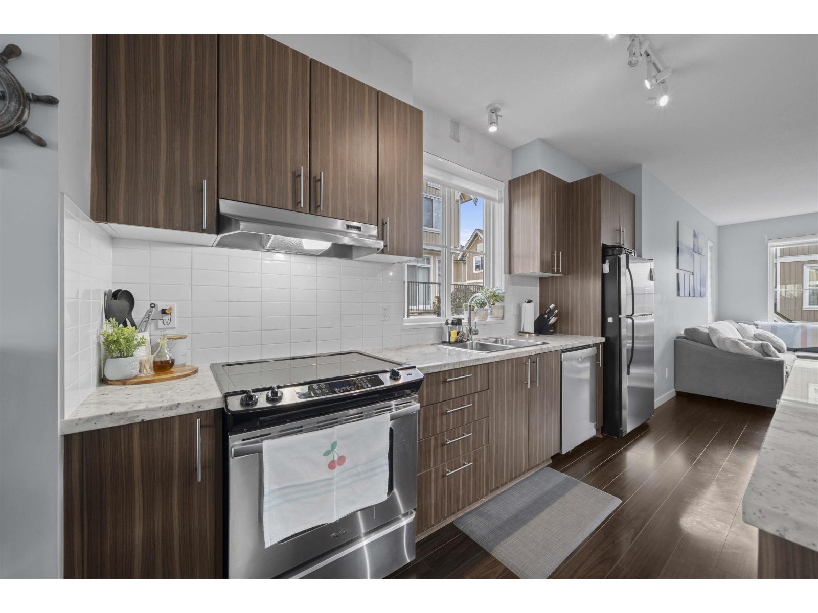 49 31032 WESTRIDGE PLACE