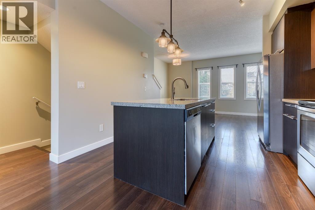 333 Silverado Common SW