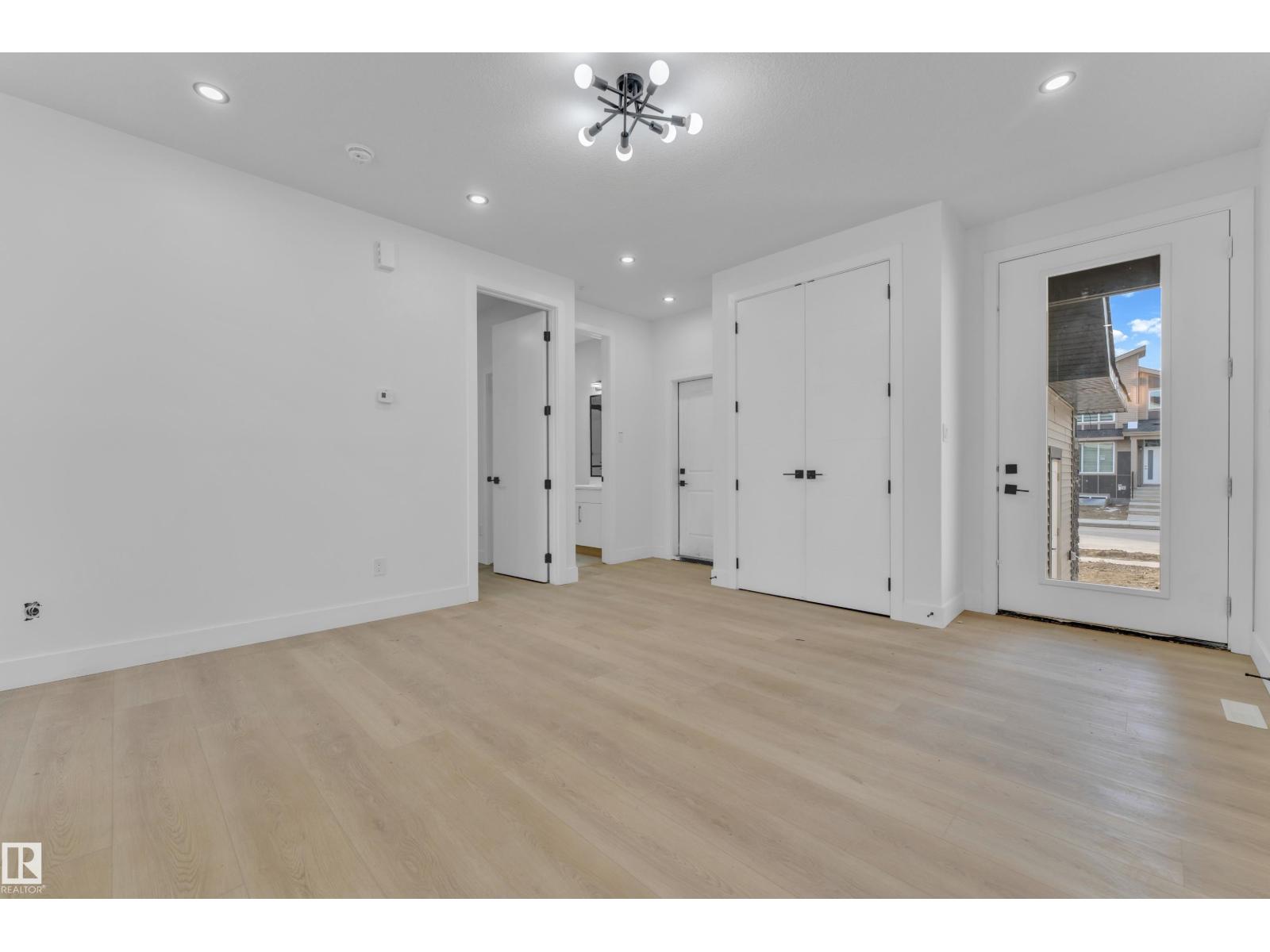 449 Crystal creek link