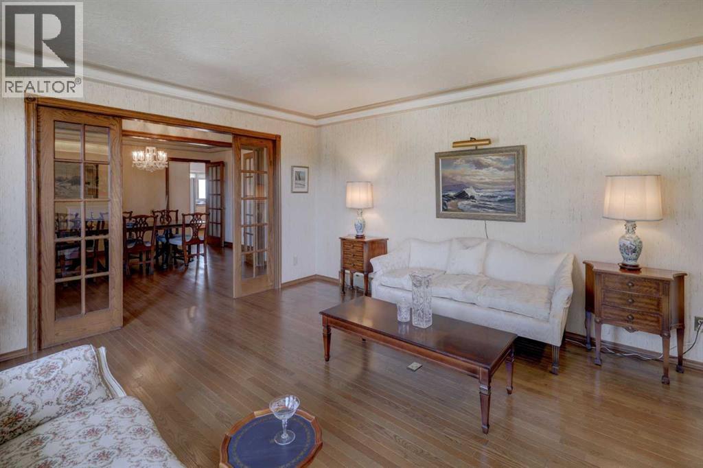 76 Edgeland Road NW