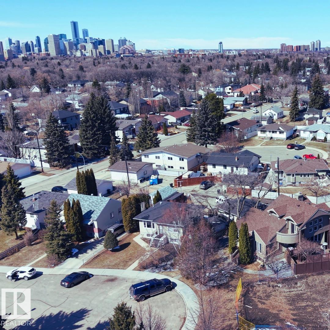 8504 85 AV NW