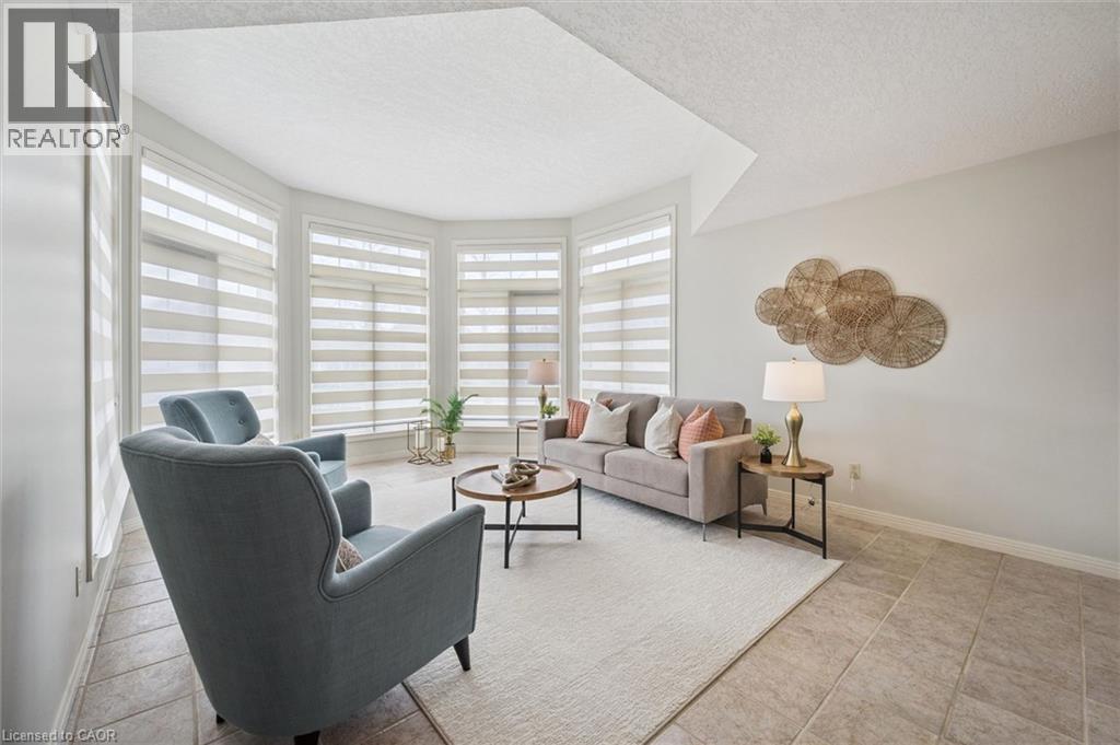 152 GOLF LINKS Drive