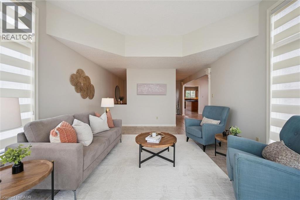 152 GOLF LINKS Drive