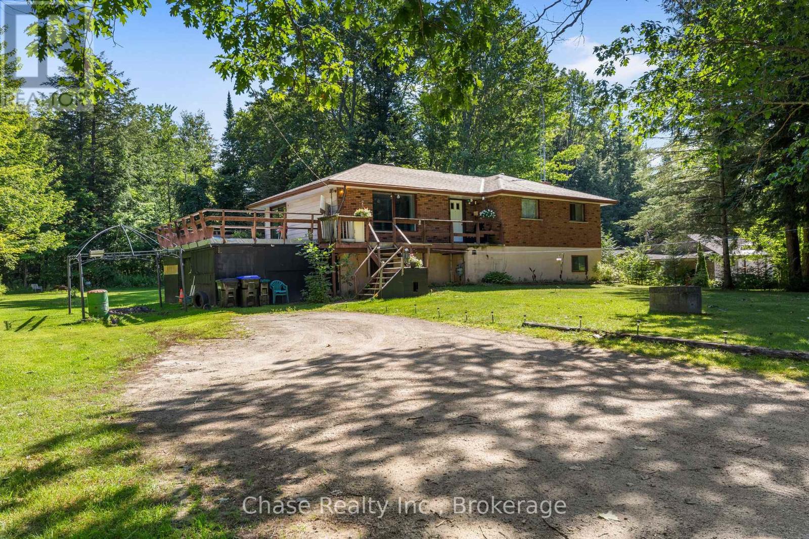 655 TINY BEACHES ROAD N