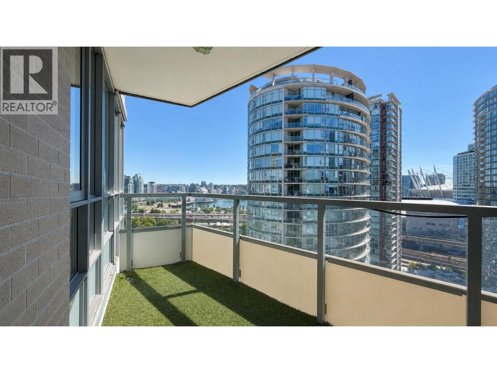 2009 63 KEEFER PLACE