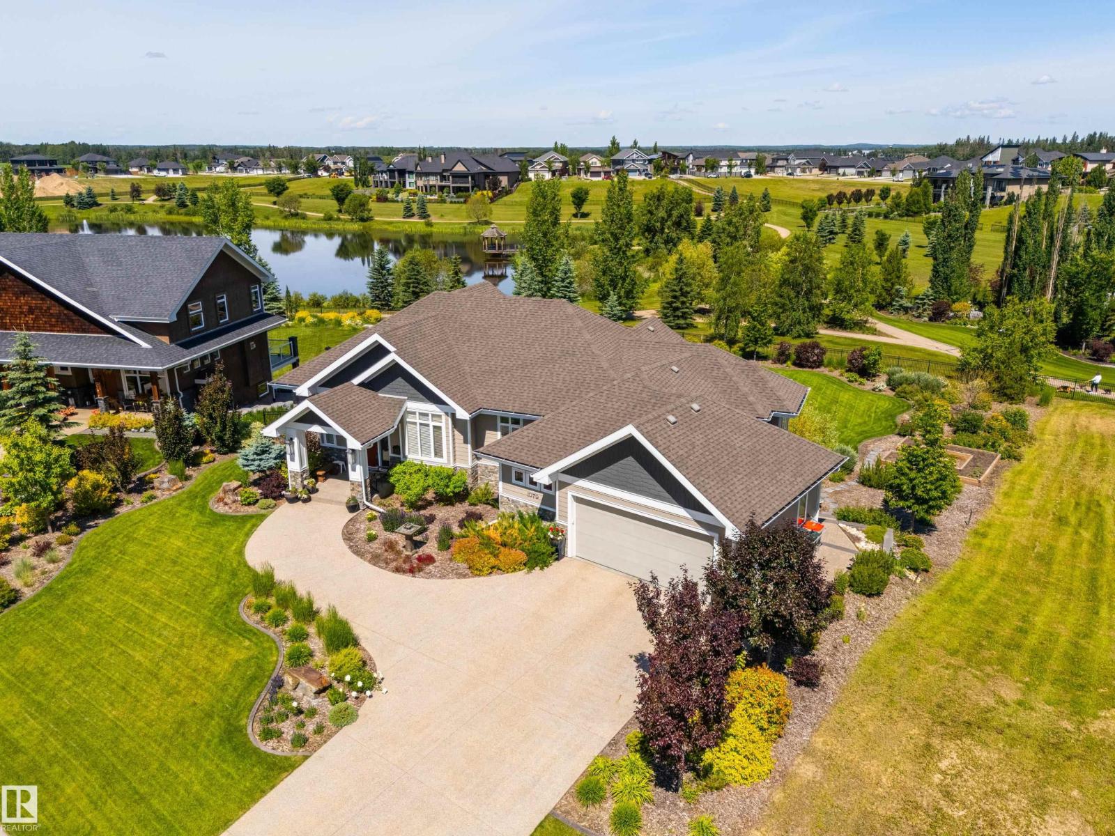 1079 GENESIS LAKE BV