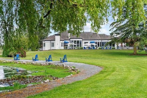 213 240 STREET Langley BC V2Z2X5