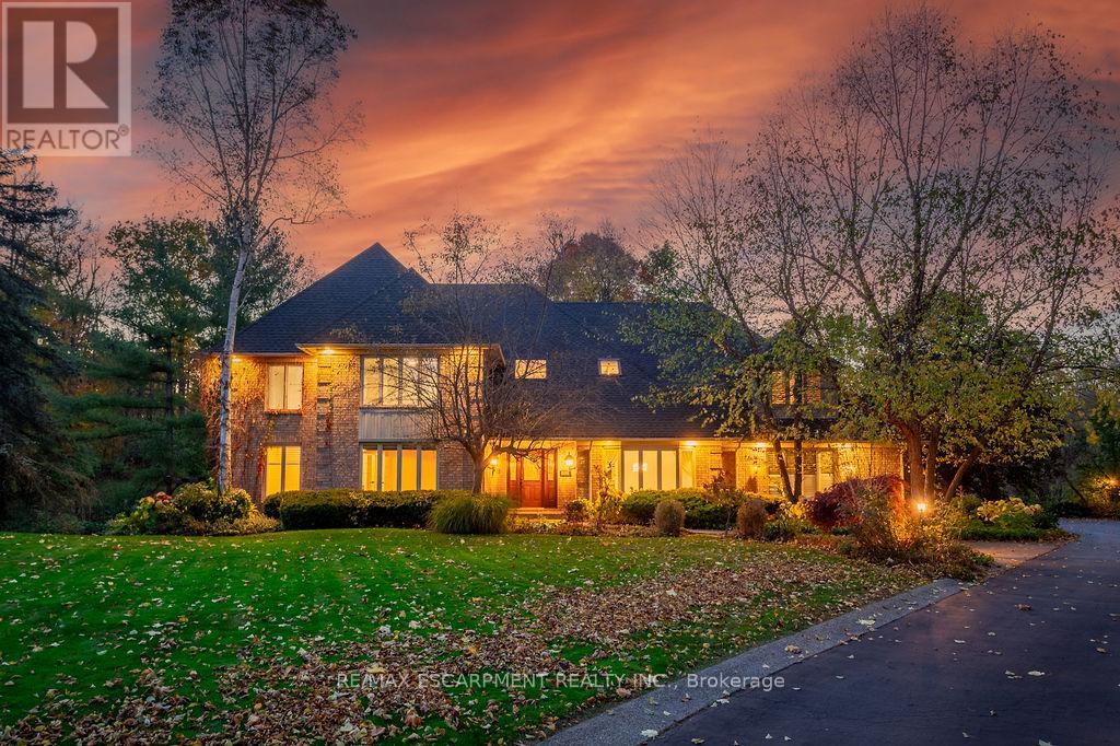 27 BLACKBERRY PLACE