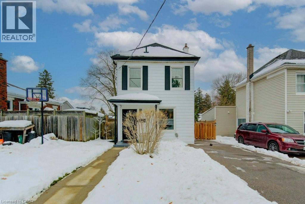 85 CHALMERS Street N