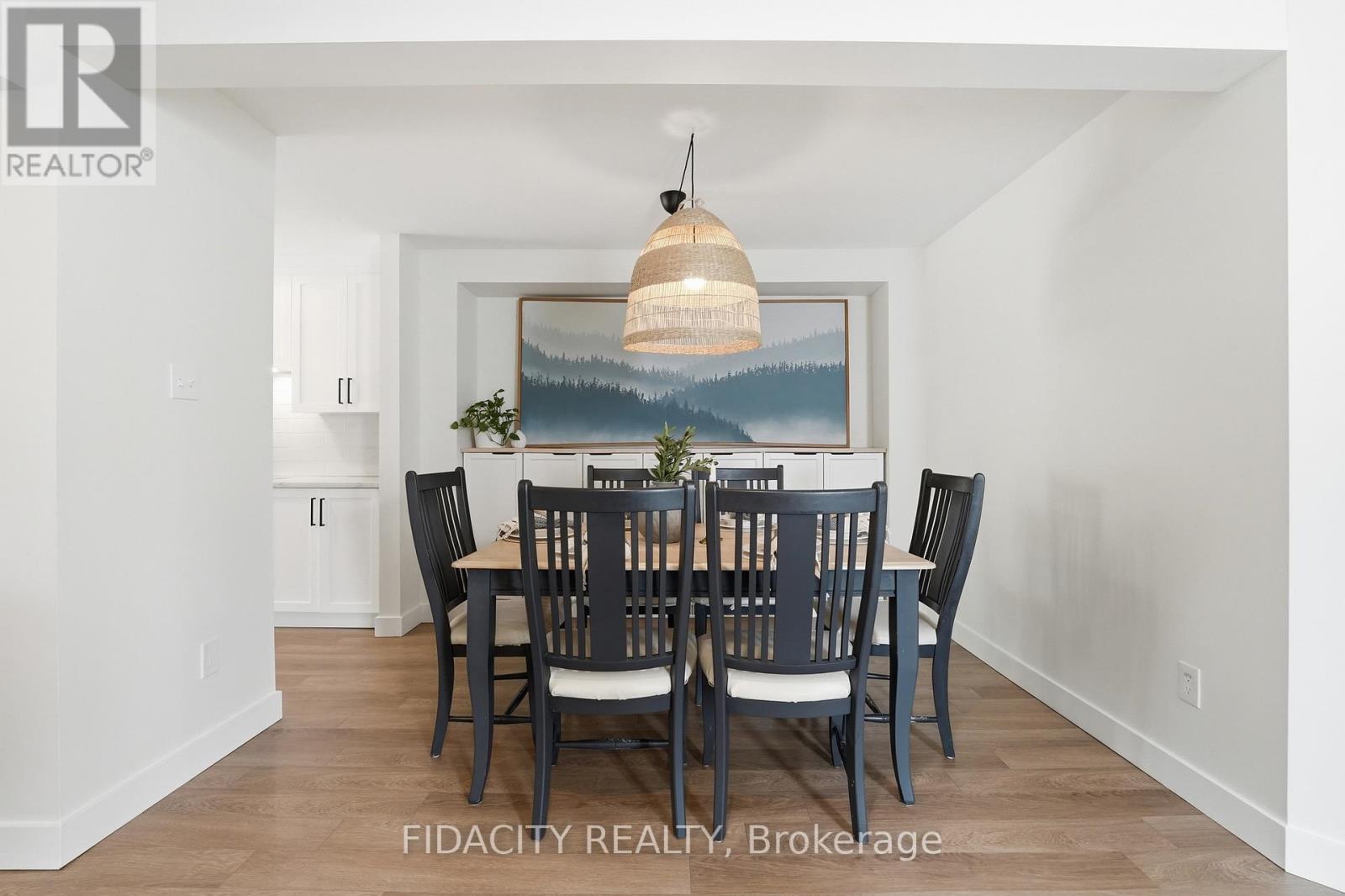 80 ROBARTS CRESCENT
