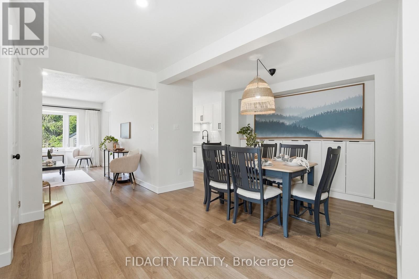 80 ROBARTS CRESCENT