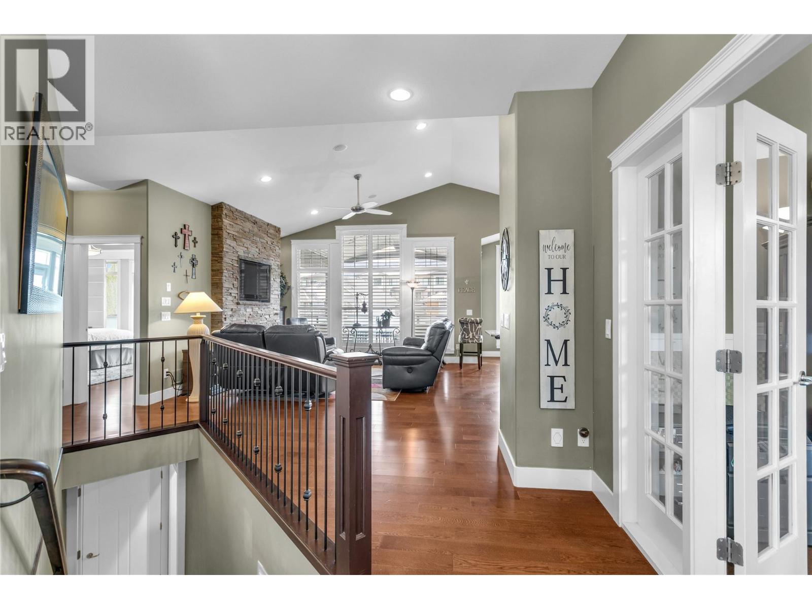 12830 Lake Hill Lane