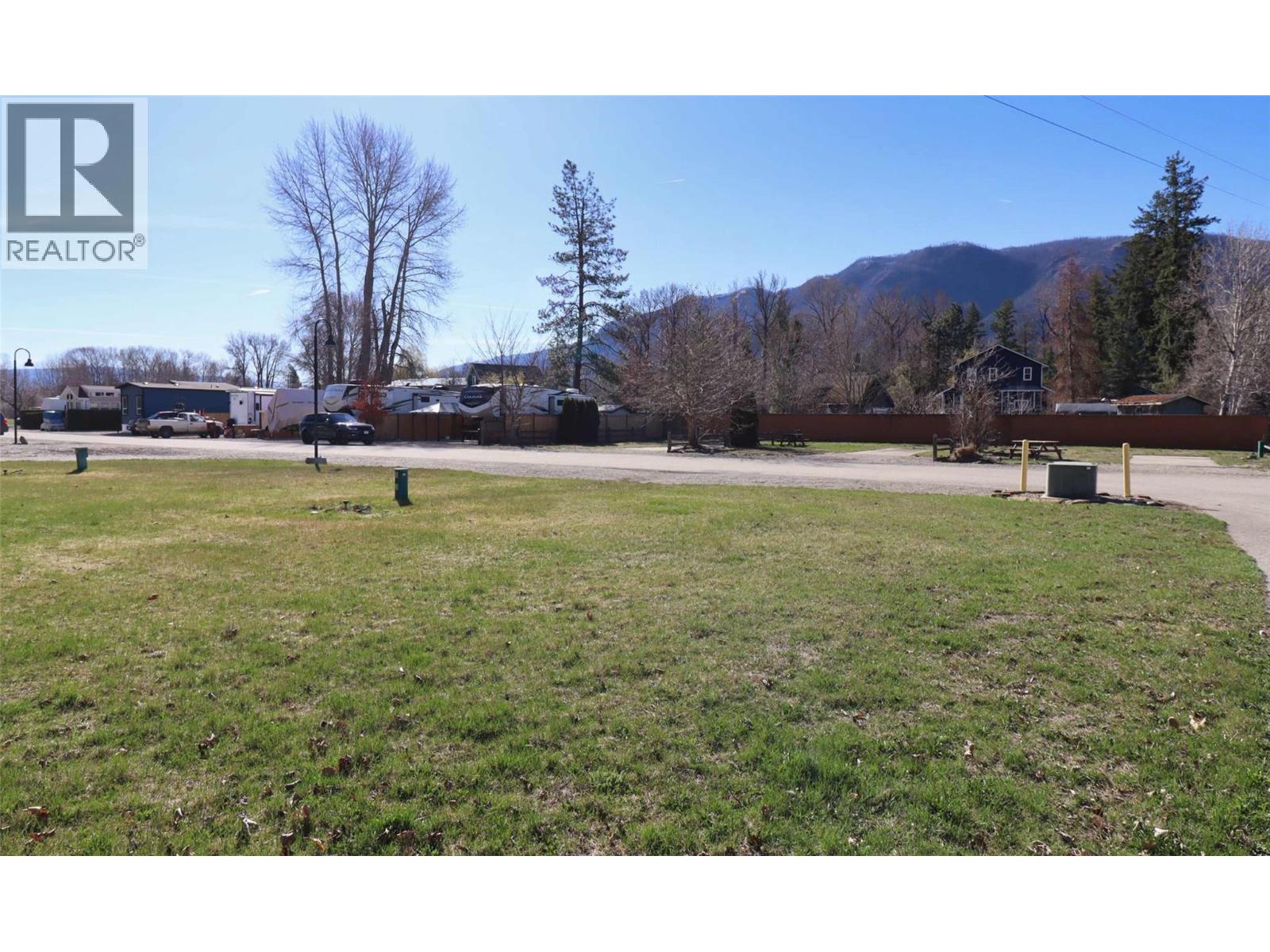 2633 Squilax Anglemont Road Unit# 77