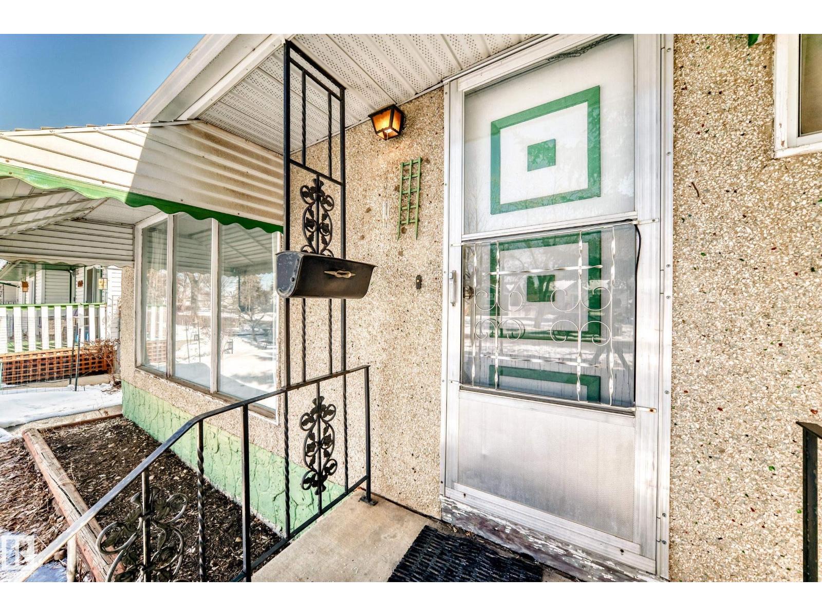 12237 135 ST NW