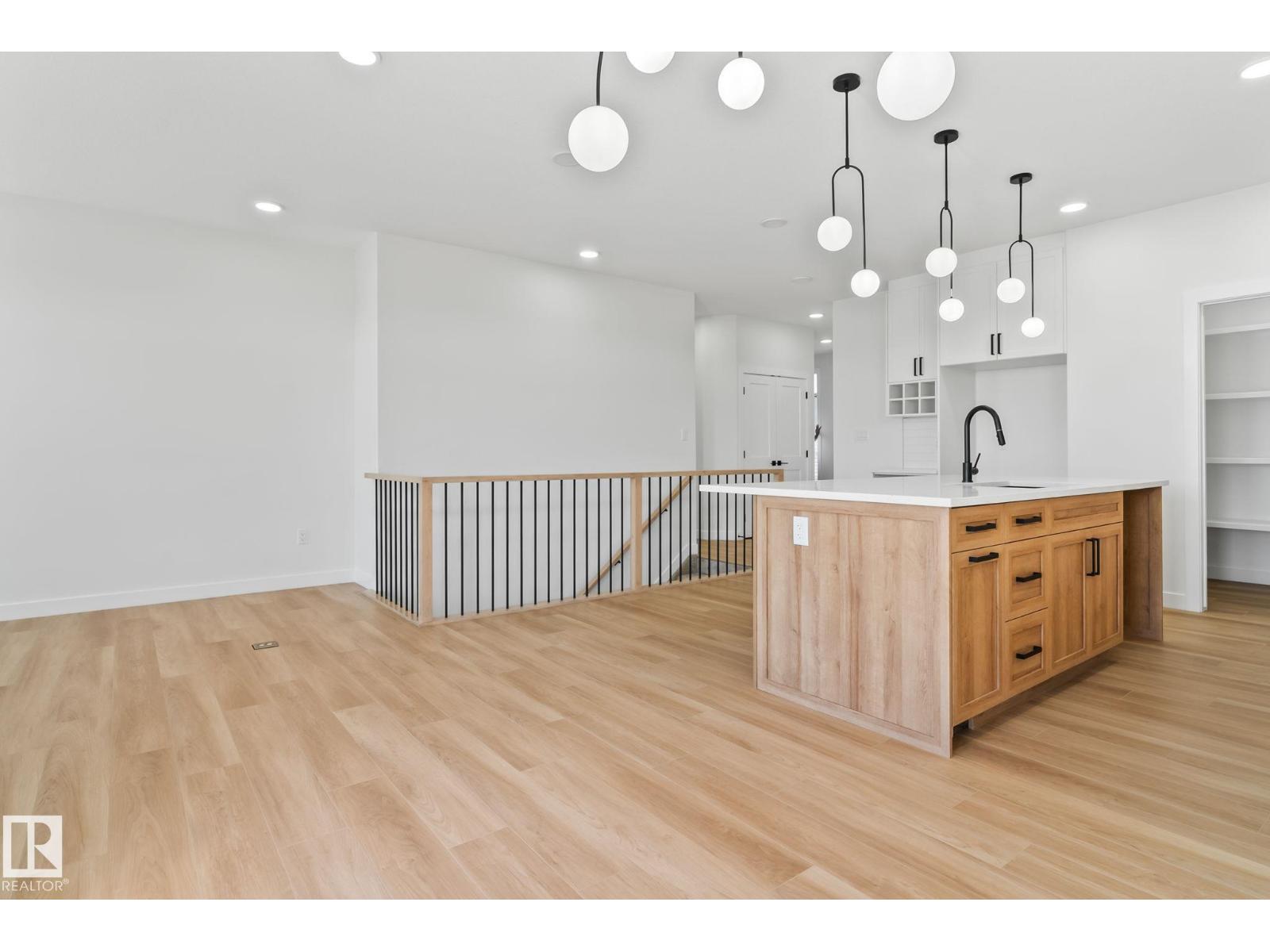 1411 Redpoll Court NW