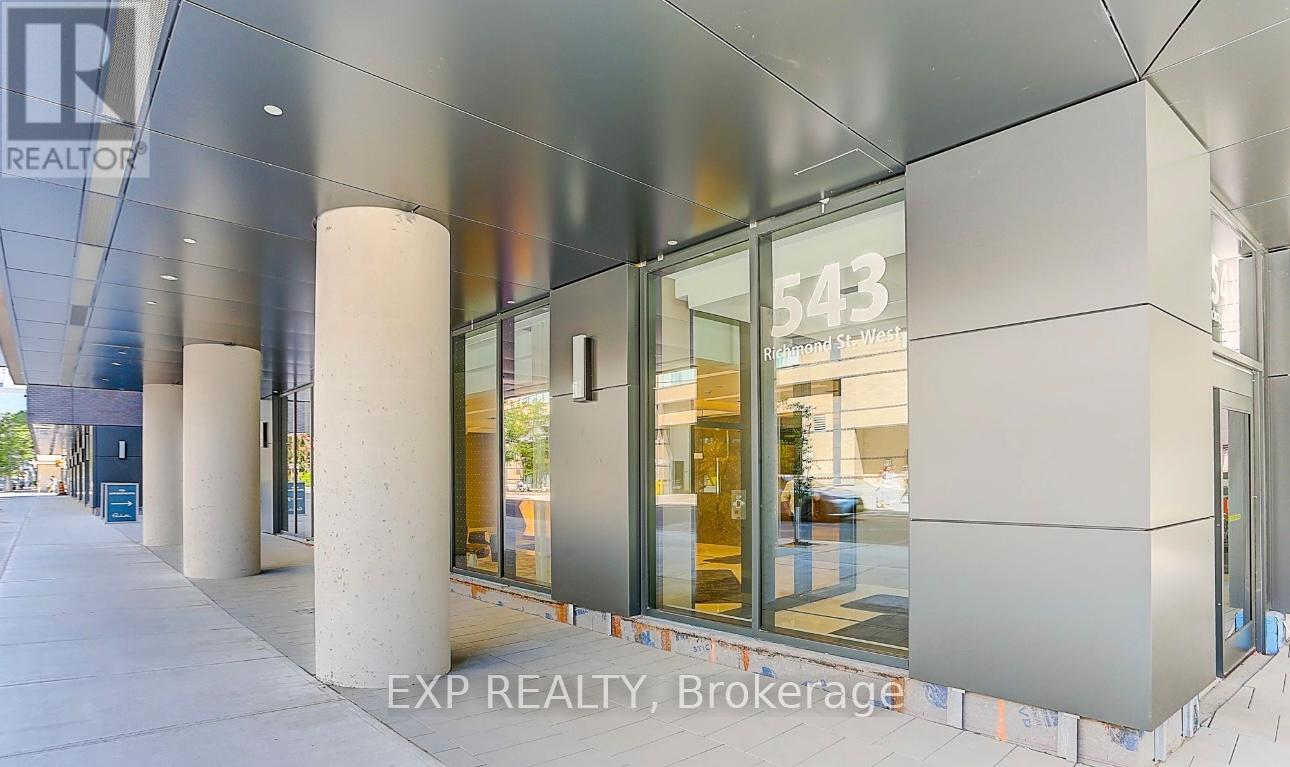 437 - 543 RICHMOND STREET W