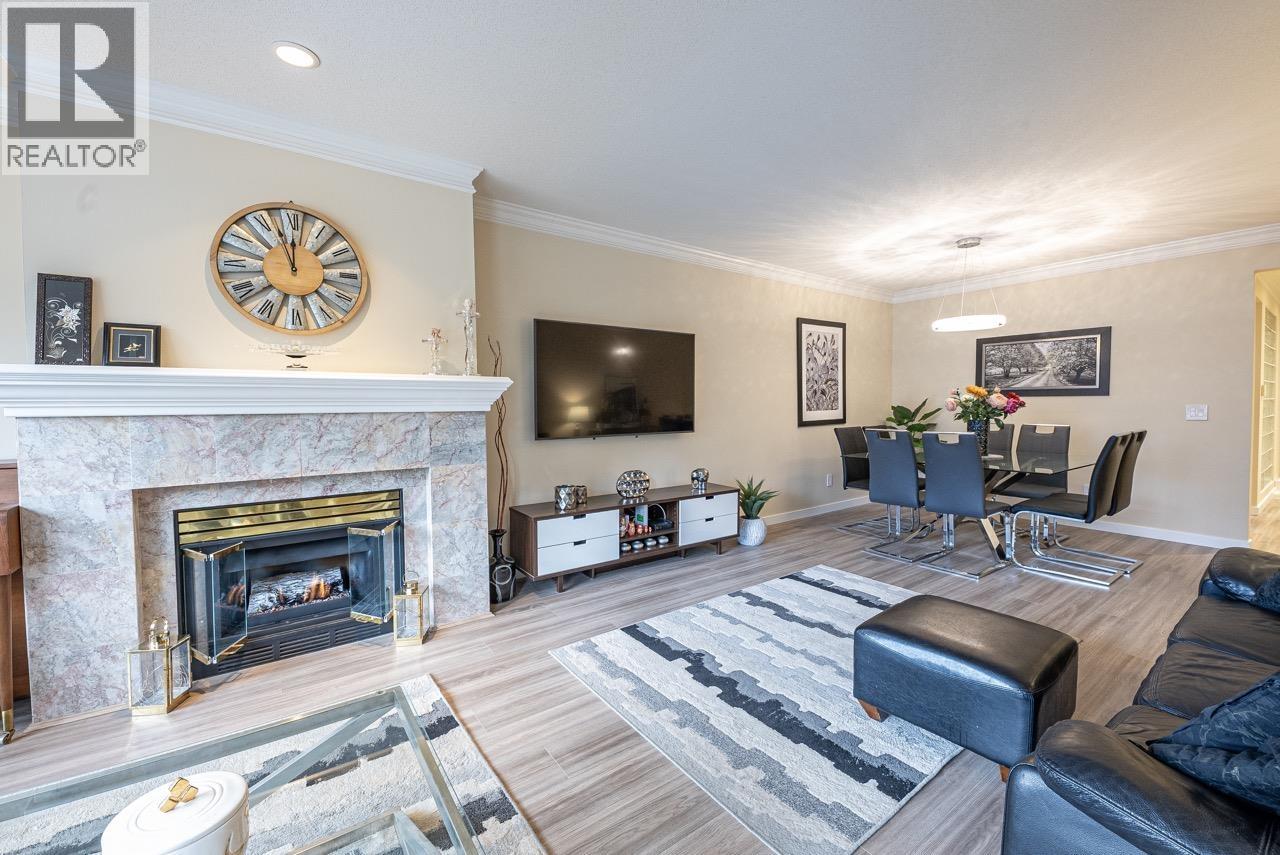 206 3151 WOODBINE DRIVE