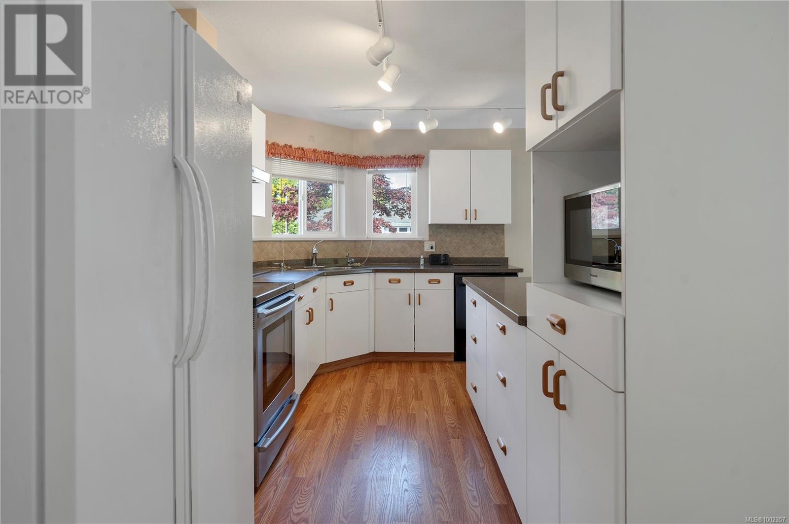 39 396 Harrogate Rd