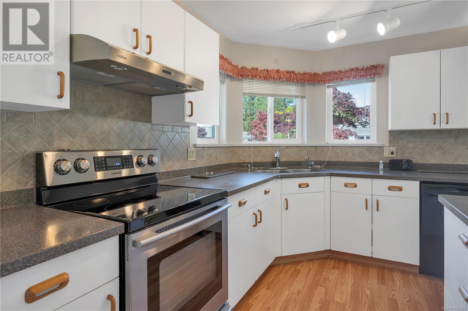 39 396 Harrogate Rd