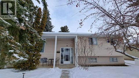 1356 Southdale Crescent SW Calgary AB T2W1W2