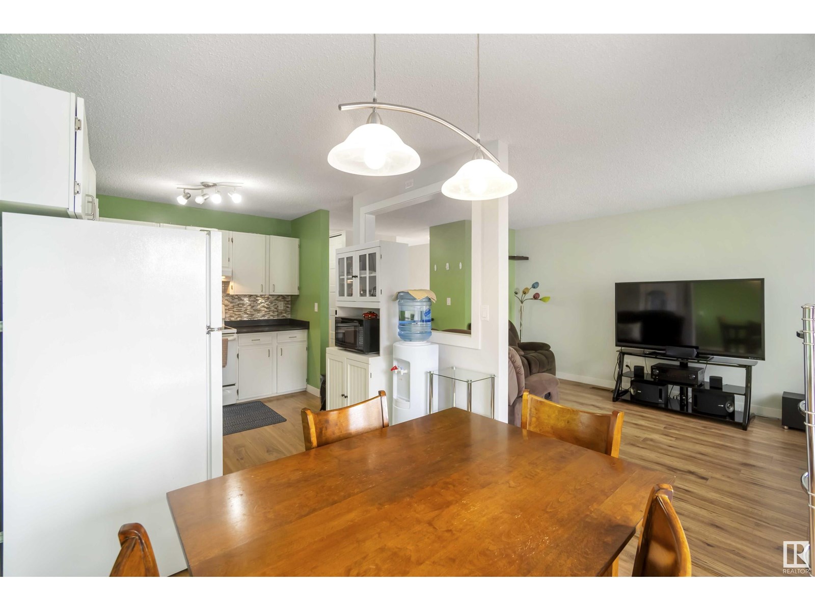 10642 BEAUMARIS RD NW