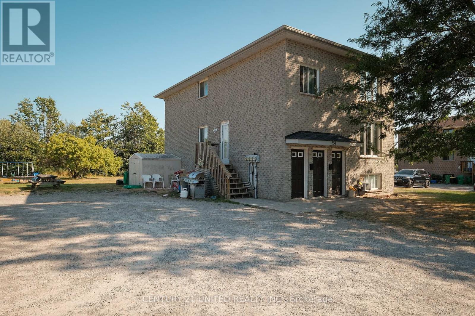 538 CRYSTAL DRIVE