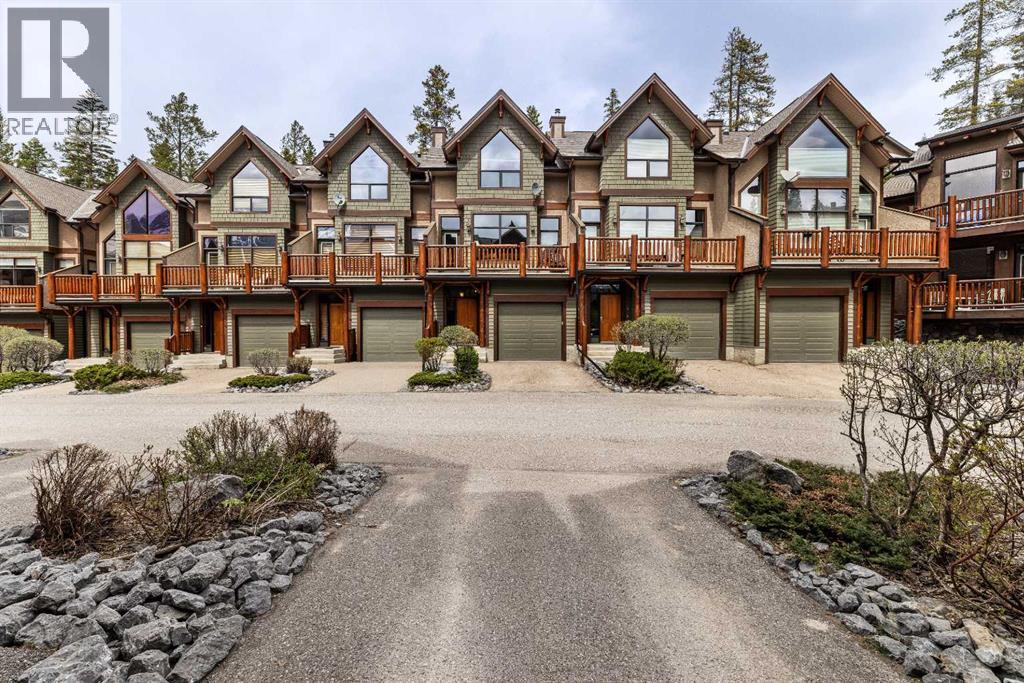 36, 137 Wapiti Close
