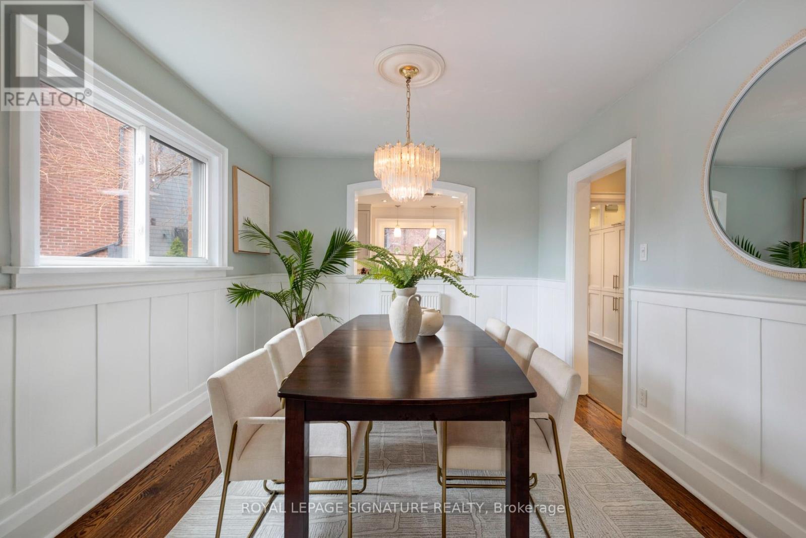 562 INDIAN ROAD