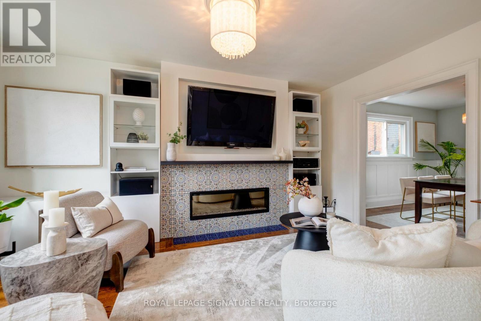562 INDIAN ROAD