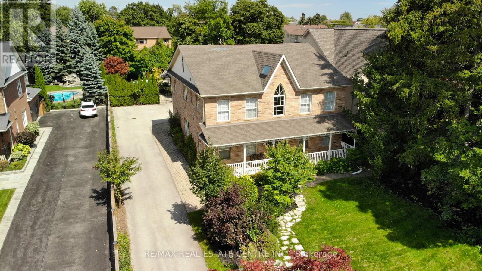 6901 EARLY SETTLER ROW